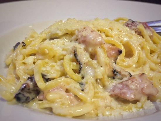 Delicates Pizzeria & Cafe